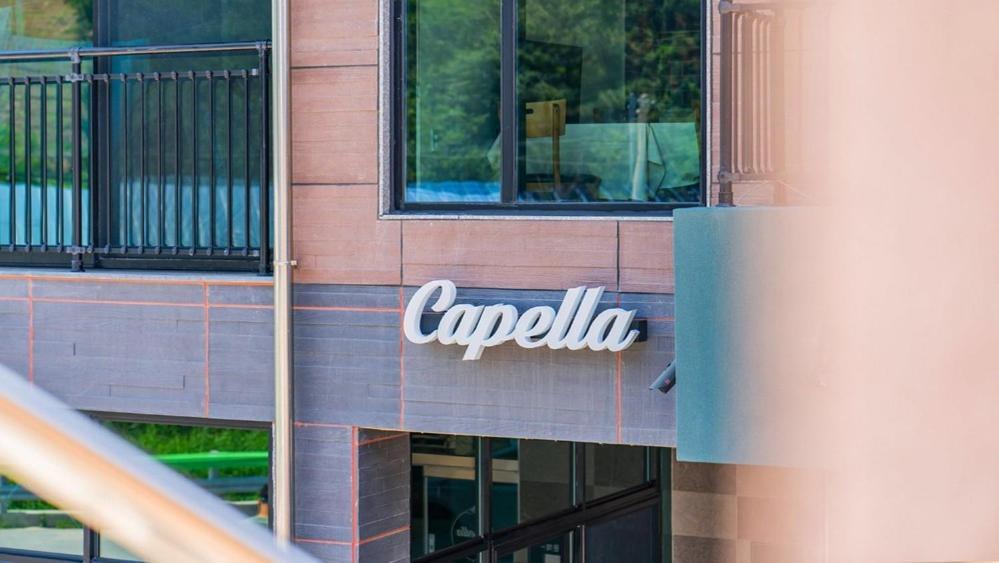 Goseong Capella Spa Pension Hotell Eksteriør bilde